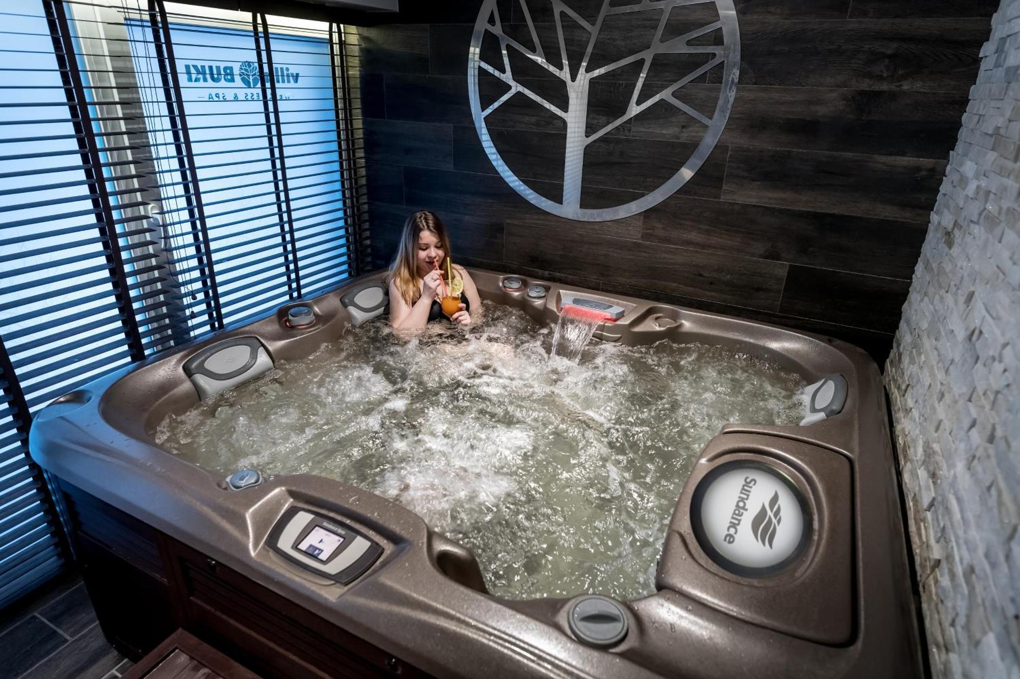 Villa Buki Pokoje & Spa Jastrzębia Góra 외부 사진